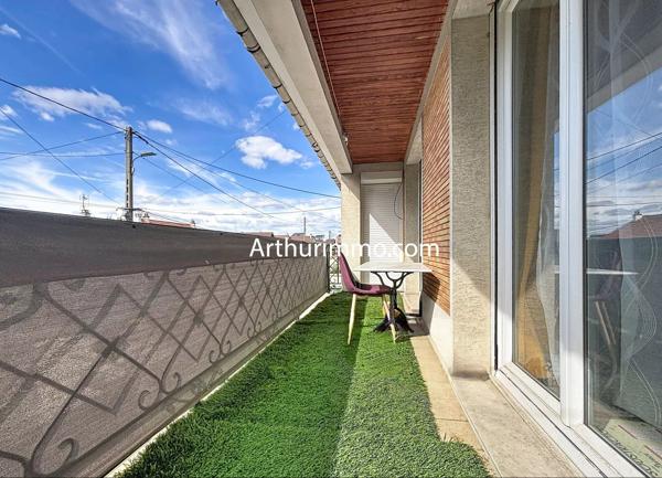 Vente                                                      Appartement
                        
                     4 pièces                      93 m2                     à Limeil-Brévannes