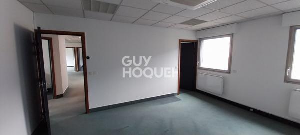 Bureaux à louer de 300 m² à Tournon, France - Réf 3773