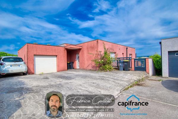 Doubs (25), à vendre Besançon, Les Montboucons, Maison 241 m2 + terrain de 669 m2