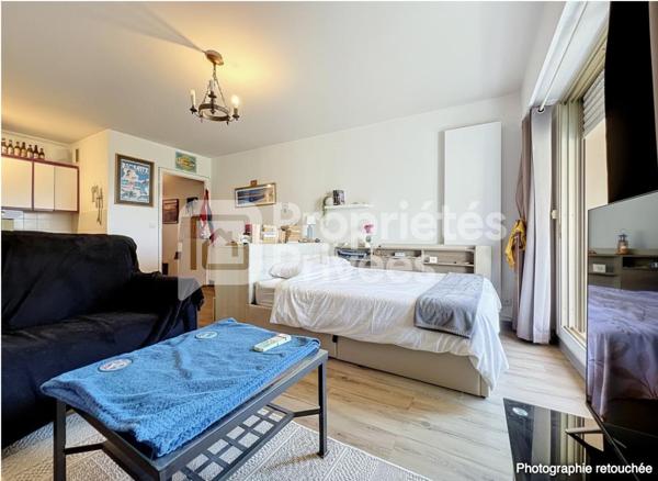 Studio de 33 m² à Cagnes-sur-Mer Terrasse, piscine, vue mer et garage