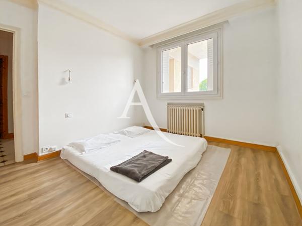 Appartement Bois D Arcy 5 pièce(s) 117.84 m2