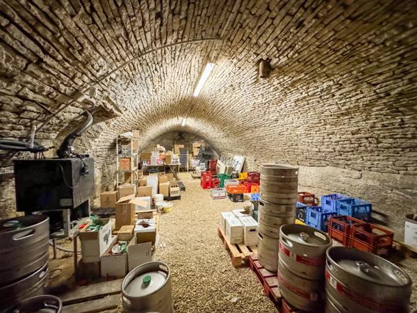 Vente Fonds de commerce 3 pièces 140 m2 à Le Montsaugeonnais