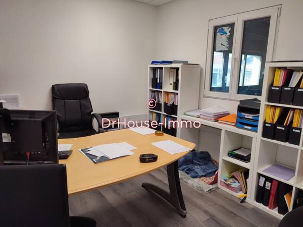 Loft / Atelier à vendre 4 pièces de 260 m²