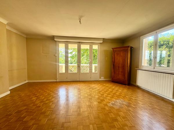 Maison à vendre à Conflans-Sainte-Honorine - Référence 7143 €475 000 ** - Référence 7868