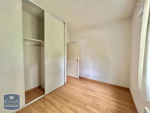 Appartement à louer 2 pièces 49.72m² Saint-Étienne (42000)