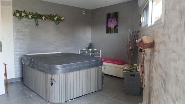 Maison à vendre à Forges-les-Eaux en Seine-Maritime (76440), ref : VENT/479