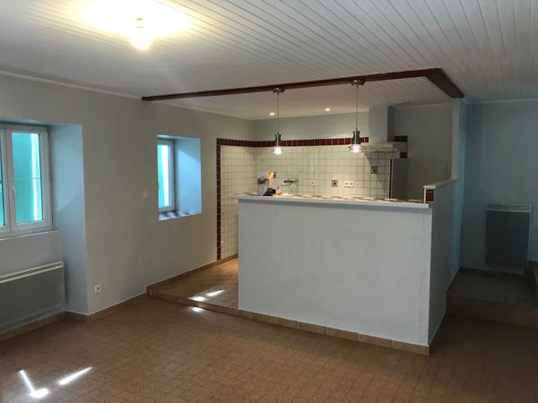 Maison T3 Vesseaux
