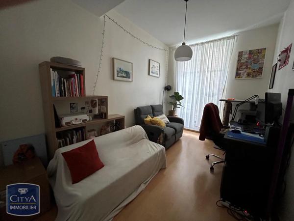 Appartement à louer 2 pièces 46.7m²