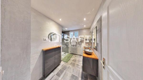 Le confort d’un plain-pied, le potentiel d’un grand terrain, aux portes de Bordeaux