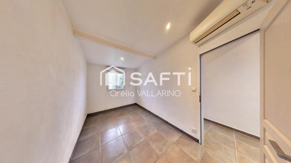 Le confort d’un plain-pied, le potentiel d’un grand terrain, aux portes de Bordeaux