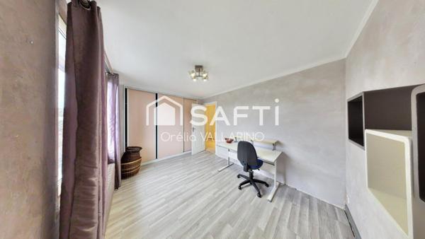 Le confort d’un plain-pied, le potentiel d’un grand terrain, aux portes de Bordeaux