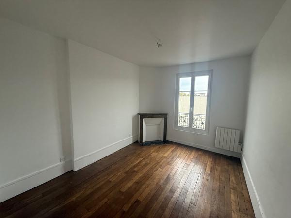 Saint-Ouen-sur-Seine (93400) Appartement trois pièces de 57 m² à 800 Mètres de PARIS
