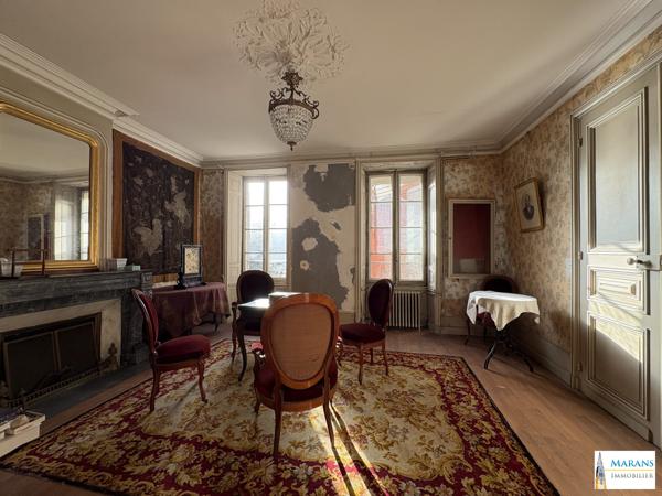 MAISON BOURGEOISE – ENVIRON 345 m² – PARCELLE DE 695 m² – EMPLACEMENT IDÉAL