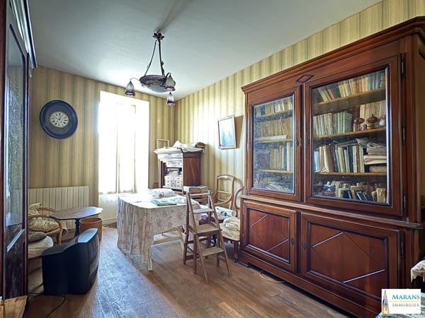 MAISON BOURGEOISE – ENVIRON 345 m² – PARCELLE DE 695 m² – EMPLACEMENT IDÉAL