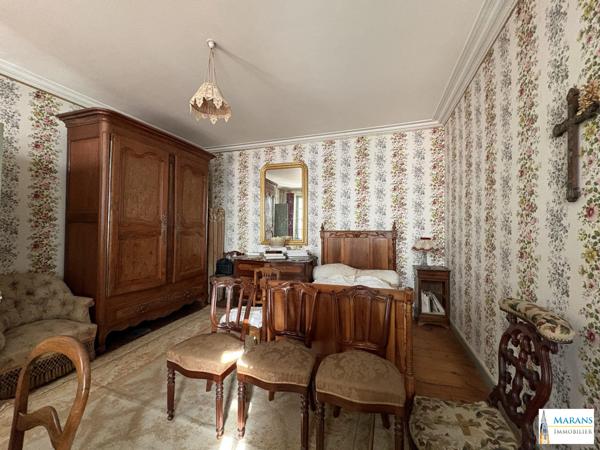 MAISON BOURGEOISE – ENVIRON 345 m² – PARCELLE DE 695 m² – EMPLACEMENT IDÉAL