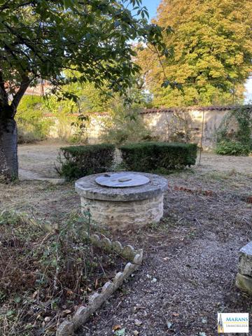 MAISON BOURGEOISE – ENVIRON 345 m² – PARCELLE DE 695 m² – EMPLACEMENT IDÉAL