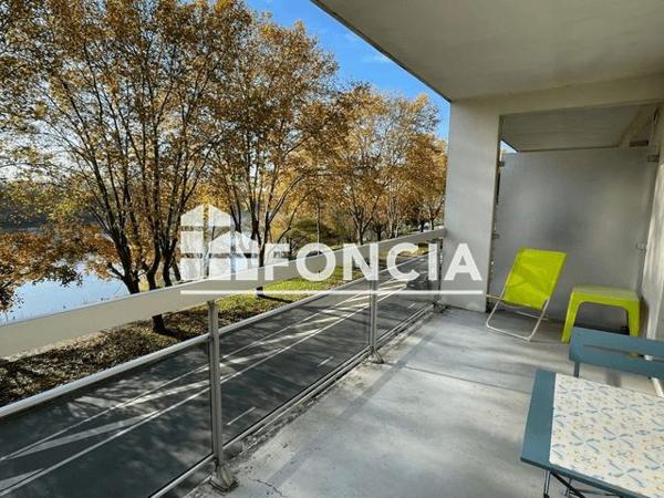 Location Studio 30.5 m² - BELLEVUE Orleans 45000