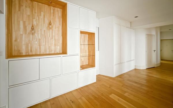 Appartement à vendre    5 pièces • 128,39 m2 Lyon 6