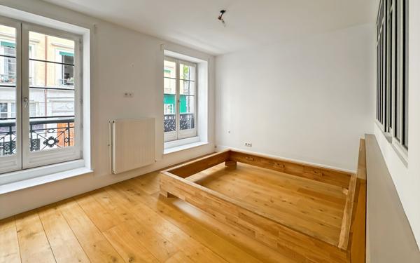 Appartement à vendre    5 pièces • 128,39 m2 Lyon 6