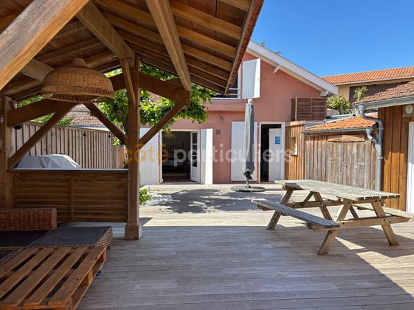 Vente Maison105 m² - 5 Pièces - SOULAC SUR MER (33780)
