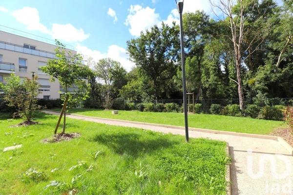 Duplex 4 pièces de 90 m² à Saint-Thibault-des-Vignes (77400)