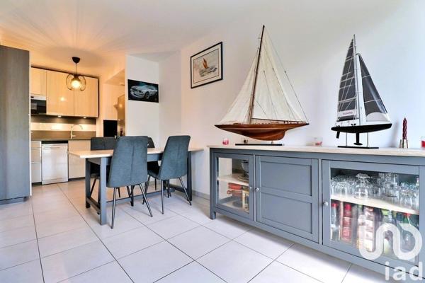 Duplex 4 pièces de 90 m² à Saint-Thibault-des-Vignes (77400)