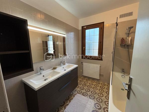 Maison traditionnelle de 108 m²