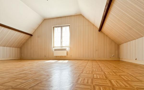 Maison à vendre    4 pièces • 151,87 m2 Lailly-en-Val