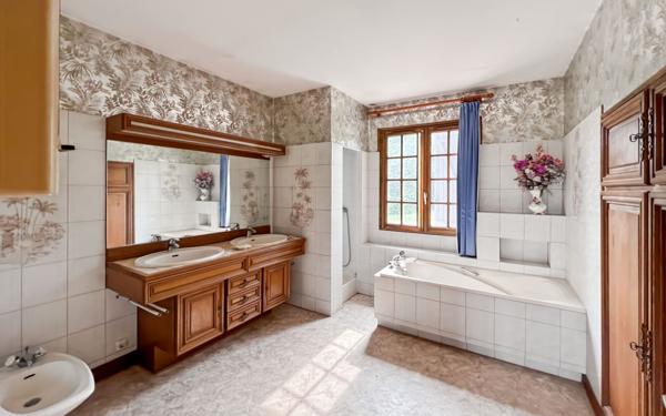 Maison à vendre    4 pièces • 151,87 m2 Lailly-en-Val