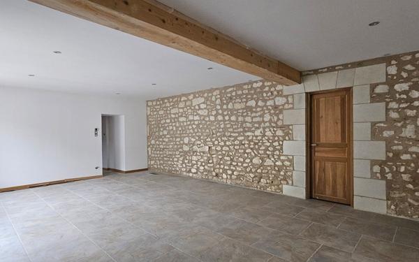 Maison à vendre    4 pièces •  Parçay-sur-Vienne