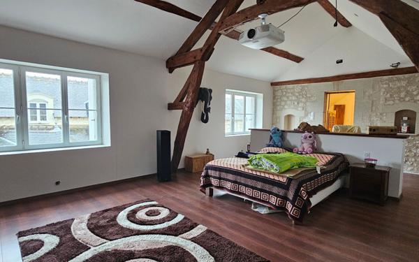 Maison à vendre    4 pièces •  Parçay-sur-Vienne