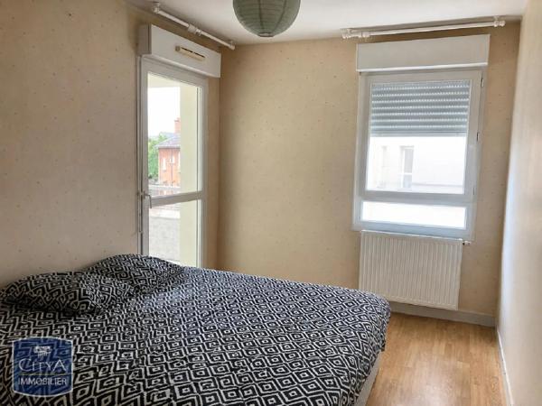 Appartement à louer 3 pièces 71.11m² Limoges (87000)