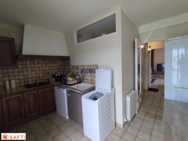 Appartement F4  avec 2 chambres et double sejour