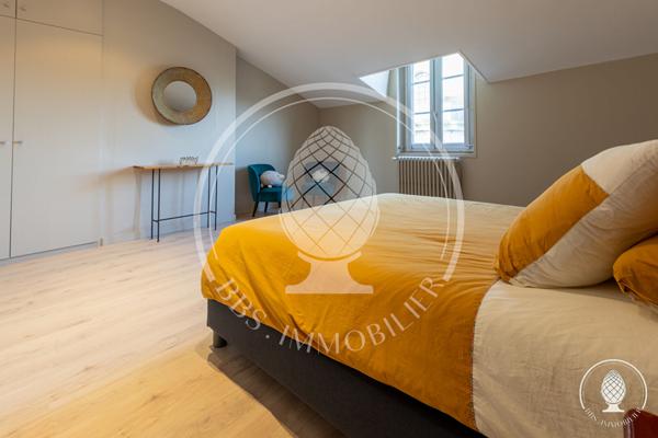 À vendre : Appartement spacieux de 5 pièces à La Rochelle , La rochelle