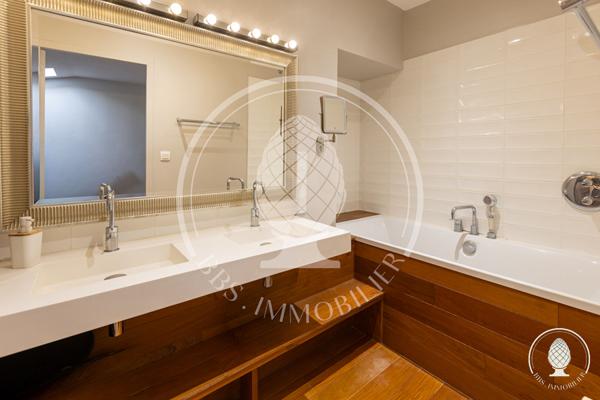 À vendre : Appartement spacieux de 5 pièces à La Rochelle , La rochelle