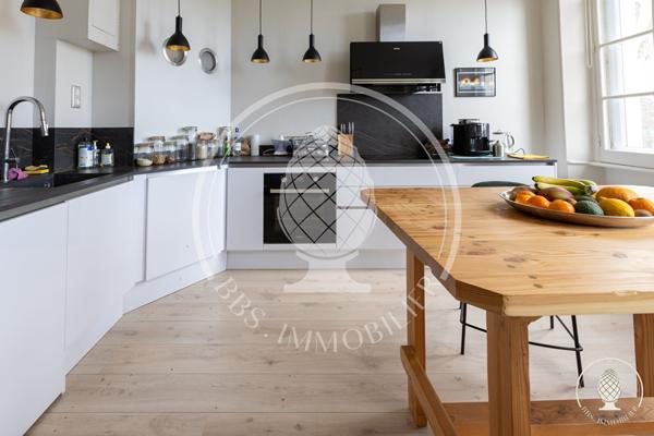 À vendre : Appartement spacieux de 5 pièces à La Rochelle , La rochelle