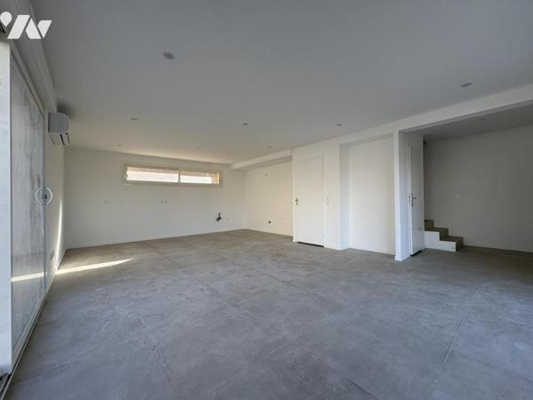 Maison neuve 90m² à La Seyne sur Mer Lot 1 ( maison de droite)