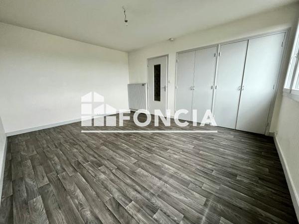 Location Studio 32.09 m² - 3 RUE MIRABEAU Brest 29200