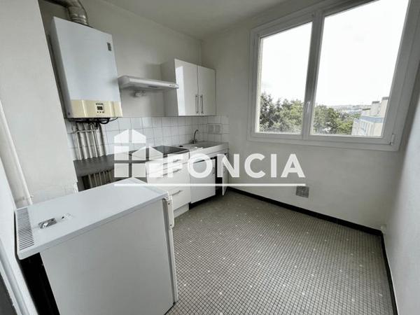 Location Studio 32.09 m² - 3 RUE MIRABEAU Brest 29200