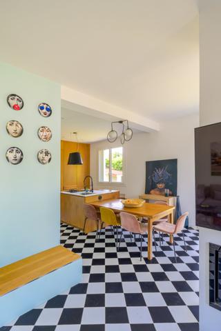 Maison
                                                                                                                                                                                                                                                                                                                        6 pièce(s)                                                                                                                                                                                                          4 chambre(s)                                                                                                                                                                                                          142.35  m²