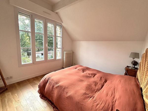 Maison à SOISY-SOUS-MONTMORENCY, 95230 - 7 pièces 143m²