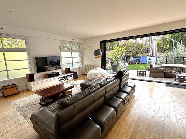 Maison à SOISY-SOUS-MONTMORENCY, 95230 - 7 pièces 143m²