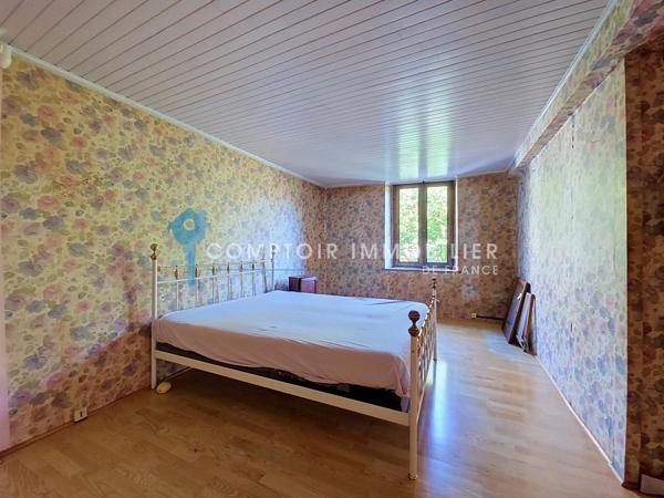 Maison de village 8 pièce(s) 4 chambre(s) 208 m²