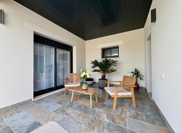 Maison contemporaine aux prestations de qualité