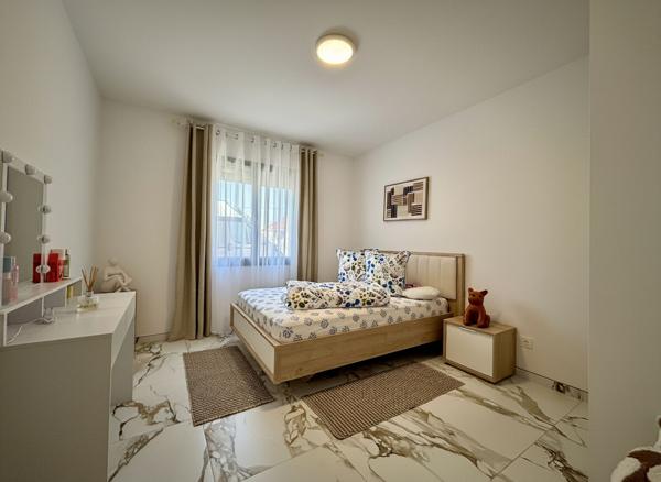 Maison contemporaine aux prestations de qualité