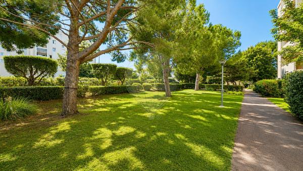 Appartement 3 chambre(s) à vendre - Marseille 8ème, Bouches-du-Rhône - 13