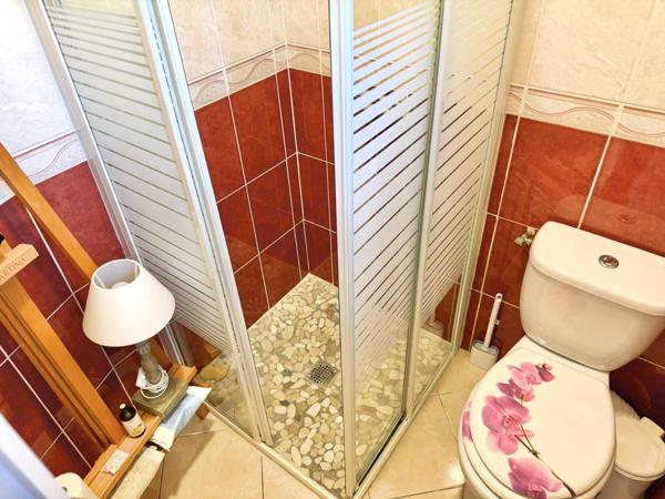 Domaine Plain-Pieds Avec Villa - 2 Studios - 2 Garage et Mare