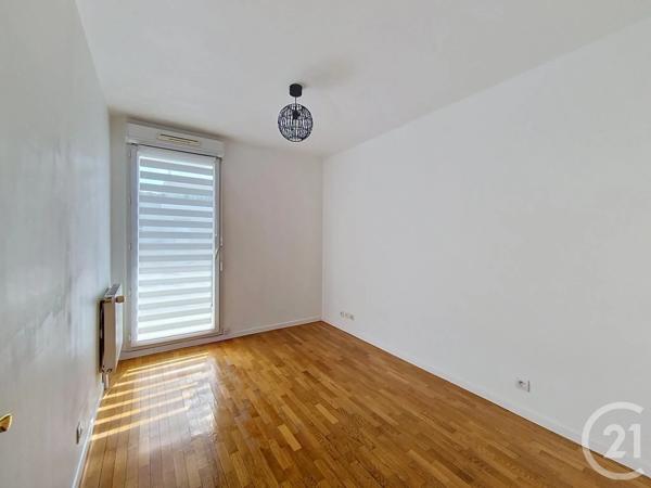 Appartement F3 à vendre  3 pièces - 60,45 m 2   FRESNES  - 94