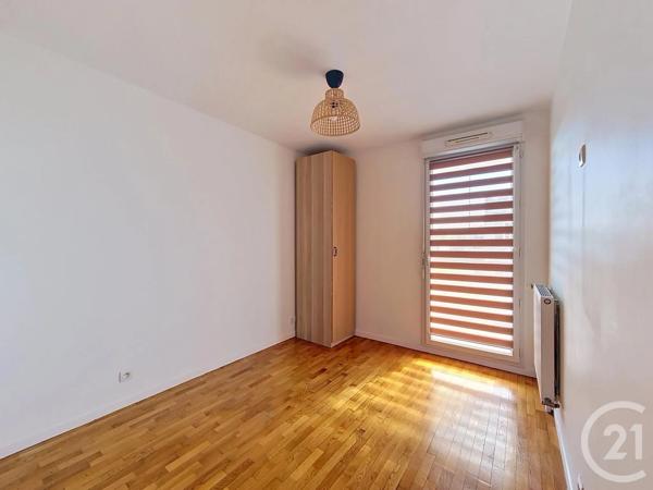 Appartement F3 à vendre  3 pièces - 60,45 m 2   FRESNES  - 94