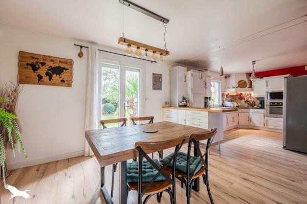 Maison à vendre |  Sautron |  5 pièces | 111,3 m²